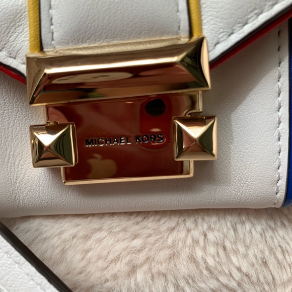 Michael Kores🌈NWTs🌈Whitney rainbow trim wallet - Picture 5 of 16